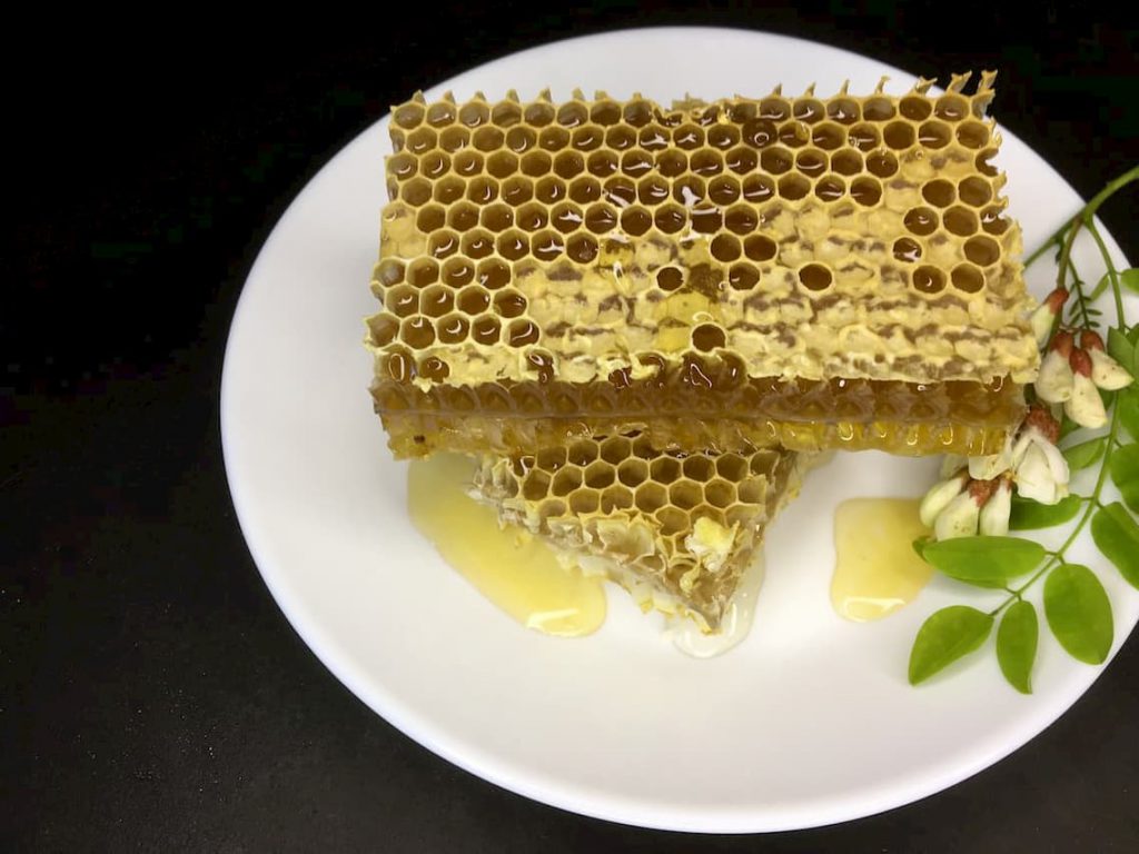 мед в сотах цена за 1 кг
